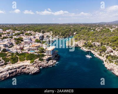 Spanien, Balearen, Mallorca, Luftbild der Bucht Cala Figuera und Calo d'en Busques Stockfoto
