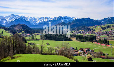 Schönen Frühling Morgen im oberen Allgäu Stockfoto