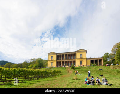 Edenkoben: Schloss Villa Ludwigshöhe, Weinberg in der Weinstraße, Deutsche Weinstraße, Rheinland-Pfalz, Rheinland-Pfalz, Deutschland Stockfoto