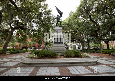 Statue von William Jasper bei der Belagerung von Savannah im revolutionären Krieg Savannah Georgia USA Stockfoto