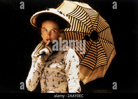 NICOLE Kidman in Bildnis einer Dame (1996), unter der Regie von Jane Campion. Credit: Propaganda Films/Album Stockfoto