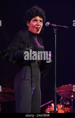 Sunrise, FL, USA. 23 Nov, 2019. Emily King führt auf dem BB&T Center am 23. November 2019 in Sunrise, Florida. Quelle: MPI04/Medien Punch/Alamy leben Nachrichten Stockfoto
