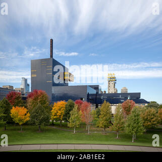 Guthrie Theater und Goldmedaille Park in der Innenstadt von Minneapolis, Minnesota Stockfoto