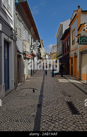 Street Scene im Zentrum von Aveiro Portugal Stockfoto