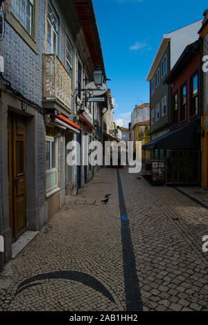 Street Scene im Zentrum von Aveiro Portugal Stockfoto
