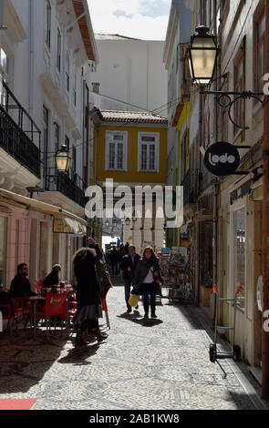Street Scene im Zentrum von Aveiro Portugal Stockfoto