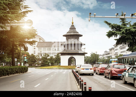 Alte Gebäude in Yangzhou, China: Wenchang Pavillon. Yangzhou ist eine berühmte Touristenattraktion. Stockfoto