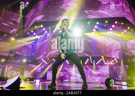 Zürich, Schweiz. 22., November 2019. Der amerikanische Sänger und Songwriter Justin Jesso führt ein Live Konzert während der Energy Star-Nacht 2019 im Hallenstadion in Zürich. (Foto: Gonzales Foto - Tilman Jentzsch). Stockfoto