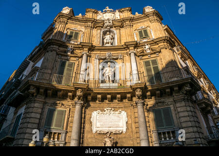 Fassade des barocken Platz Quattro Canti, Palermo, Sizilien, Italien, Europa | Fassade des barocken Platz Quattro Canti, Palermo, Sizilien, Italien, E Stockfoto