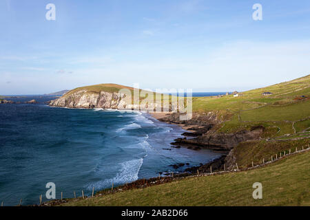 Slea Head Drive mit der rauhen Atlantikküste, Halbinsel Dingle, Irland Stockfoto