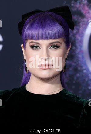 Los Angeles, USA. 24 Nov, 2019. LOS ANGELES, Kalifornien, USA - 24. NOVEMBER: Kelly Osbourne kommt an der 2019 American Music Awards bei Microsoft Theatre L.A. statt Am 24. November 2019 in Los Angeles, Kalifornien, USA. (Foto von Xavier Collin/Image Press Agency) Quelle: Bild Presse Agentur/Alamy leben Nachrichten Stockfoto