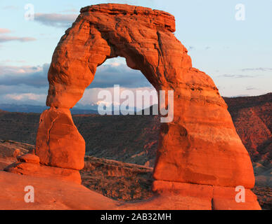 Zarte Arch, Utah, USA, Arches Nationalpark, Silhouette, Erosion, Sandstein. Geographie, Reisen, Sandstein, Stein, Rot, delikate Arch, Arche NP, Nat Stockfoto