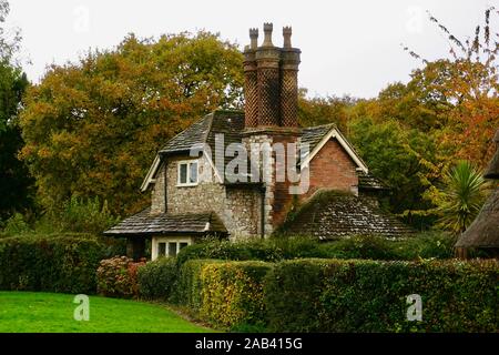 Wählen Cottage, Blaise Hamlet, Bristol, England, UK. Nur eines der Cottages, entworfen von den Architekten John Nash. Stockfoto