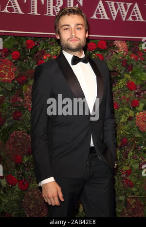 Douglas Stand besucht die 65 Evening Standard Theater Awards an das London Coliseum, London. Stockfoto