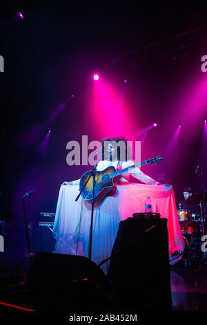 Yola in Concerto all'Alcatraz, Milano. Foto di Davide Merli Stockfoto