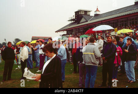 Ein Tag bei Pontefract Rennen, 1992, Bergbau Gemeinschaft zu spielen, West Yorkshire, Nordengland, Großbritannien Stockfoto