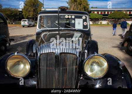 Oldtimer auf Anzeige, Matjiesfontein. Rovos Rail Zug 'Pride of Africa" auf der Reise zwischen Pretoria und Kapstadt, Südafrika. Stockfoto