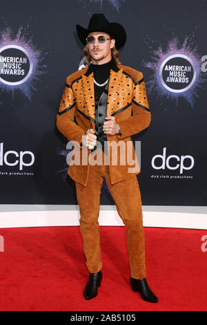 November 24, 2019, Los Angeles, CA, USA: LOS ANGELES - 24.11.2008: Diplo am 47 American Music Awards - Ankunft bei Microsoft Theater am 24 November, 2019 in Los Angeles, CA (Credit Bild: © Kay Blake/ZUMA Draht) Stockfoto