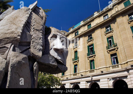 Pueblo Indígena Denkmal, Fernandez Concha Tor, Armas Square, Santiago, Chile Stockfoto