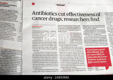 "Antibiotika cut Wirksamkeit der Krebsmedikamente, Forscher finden "Guardian Artikel Schlagzeile 13. September 2019 London England Großbritannien Stockfoto