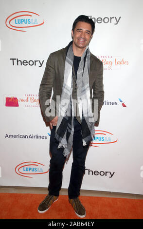 22. November 2019, Beverly Hills, CA, USA: 22. November 2019 - Beverly Hills, Kalifornien - Gilles Marini. Lupus LA's Hollywood Bag Ladies Luncheon im Beverly Hilton Hotel. Stockfoto