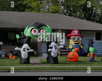 Aufblasbare Halloween-Display, Monroe, Washington, Staat. Stockfoto