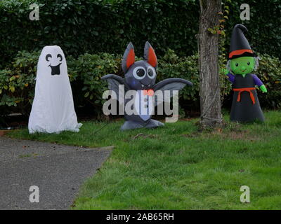 Aufblasbare Halloween-Display, Monroe, Washington, Staat. Stockfoto