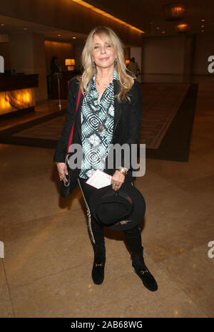 22. November 2019, Beverly Hills, CA, USA: 22. November 2019 - Beverly Hills, Kalifornien - Rosanna Arquette. Lupus LA's Hollywood Bag Ladies Luncheon im Beverly Hilton Hotel. Stockfoto