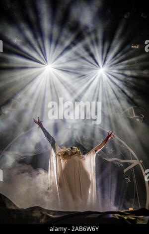 Nottingham, UK. 25. November 2019. In diesem Moment live auf der Bühne am Motorpoint Arena in Nottingham, UK. Credit: Andy Gallagher/Alamy leben Nachrichten Stockfoto