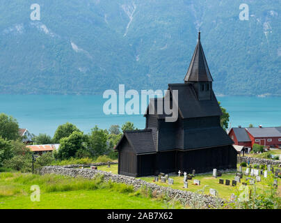 Die Stabkirche in Urnes, Weltkulturerbe der UNESCO, Sognefjord, Norwegen, Skandinavien, Europa Stockfoto