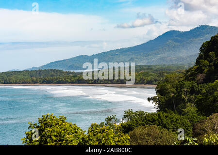 Rosario Strand, Marino Ballena Nationalpark (Whale Tail National Park), Puntarenas Provinz, Pazifikküste von Costa Rica, Mittelamerika Stockfoto