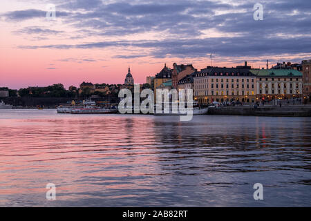 Stockholm während der Dämmerung blaue Stunde, Stockholm, Schweden, Skandinavien, Europa Stockfoto