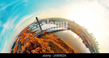 Schöne Panoramasicht Antenne dsrone zu Swietokrzyski-brücke (Polnisch: swietokrzyski) und die PGE Narodowy oder National Stadium - Fußball Stadion loc Stockfoto