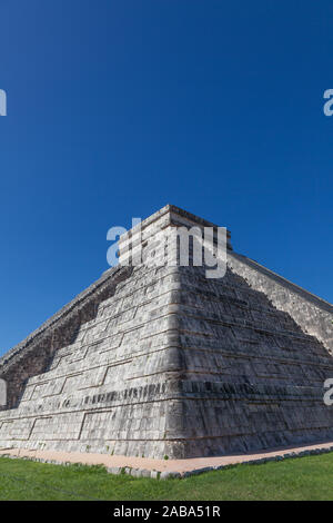 Die zentrale Schloss der Maya Chichen Itza kulturellen Ort auf der Halbinsel Yucatan in Mexiko Stockfoto