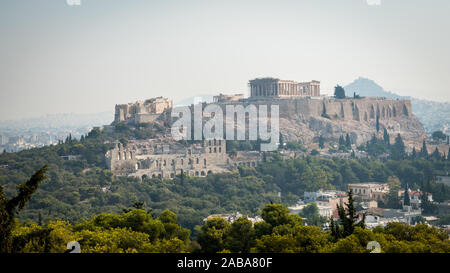 Die Akropolis, Parthenon und Herodes Theater als von Filippapis Hill gesehen Stockfoto