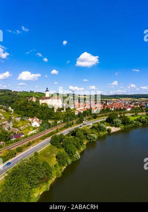 Luftaufnahme, Schloss Horneck, Burg des Deutschen Ordens, Gundelsheim, Odenwald, Baden-Württemberg, Deutschland Stockfoto