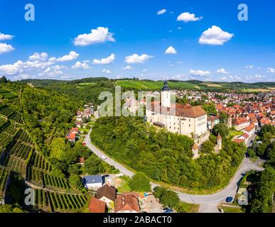 Luftaufnahme, Schloss Horneck, Burg des Deutschen Ordens, Gundelsheim, Odenwald, Baden-Württemberg, Deutschland Stockfoto