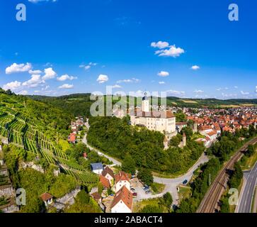 Luftaufnahme, Schloss Horneck, Burg des Deutschen Ordens, Gundelsheim, Odenwald, Baden-Württemberg, Deutschland Stockfoto