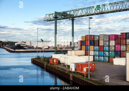 Container Terminal Dortmund auf dem Dortmund-Ems-Kanal Stockfoto