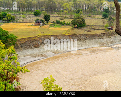 Khet, einem sehr abgelegenen Dorf an den Ufern der Sarda Fluss an der Grenze zu Nepal und in der Nähe von Sem Dorf, Kumaon Hügel, Uttarakhand, Indien Stockfoto