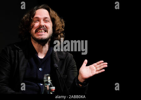 BFI Southbank, London, UK. 25. November 2019. Edgar Wright auf der Bühne Mark Kermode in 3D. . Bild von Julie Edwards./Alamy leben Nachrichten Stockfoto