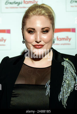 Hamburg, Deutschland. 26 Nov, 2019. Hayley Hasselhoff, Modell und Tochter von David Hasselhoff, kommt zu Familie Ernsting's fashion Abendessen. Quelle: Axel Heimken/dpa/Alamy leben Nachrichten Stockfoto