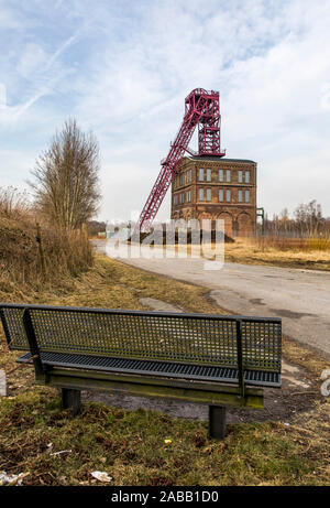 Förderturm der Zeche Sterkrade in Oberhausen, Welle 1, Industriedenkmal, Stockfoto