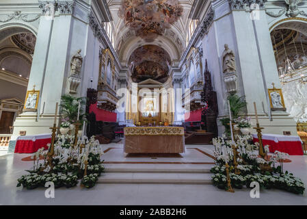 Hohe Altar und Chor der Metropolitan Kathedrale der Himmelfahrt der Jungfrau Maria in Palermo, Stadt, die Hauptstadt der Autonomen Region Sizilien, Italien Stockfoto