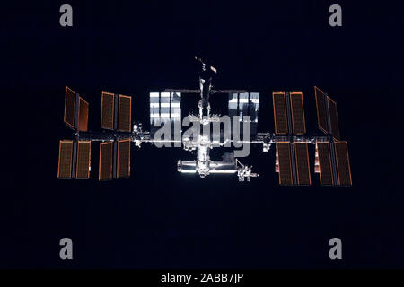 Space Station, in erweiterter Form, auf einem schwarzen Hintergrund. Elemente dieses Bild wurde von der NASA eingerichtet. Stockfoto