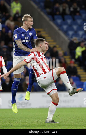 Cardiff, Großbritannien. 26 Nov, 2019. Aden Flint von Cardiff City während der efl Sky Bet Championship Match zwischen Cardiff City und Stoke City in Cardiff City Stadium, Cardiff, Wales. Foto von Dave Peters. Nur die redaktionelle Nutzung, eine Lizenz für die gewerbliche Nutzung erforderlich. Keine Verwendung in Wetten, Spiele oder einer einzelnen Verein/Liga/player Publikationen. Credit: UK Sport Pics Ltd/Alamy leben Nachrichten Stockfoto