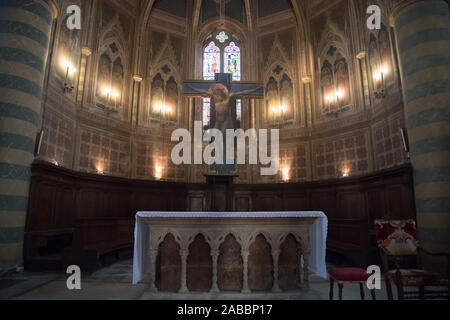 Gotischen Chiesa di Sant'Andrea Apostolo (Sant'Andrea Apostolo Kirche) im historischen Zentrum von Spello, Umbrien, Italien. August 21 2019 © wojciech Strozyk/ Stockfoto