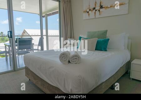 Airlie Beach, Australien - Februar 04, 2017: Airlie Central Apartments Zimmer. Airlie Beach ist beliebtes Urlaubsziel für Great Barrier Reef und tr Stockfoto