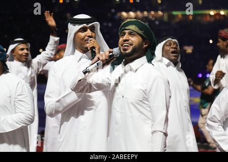 November 26, 2019: Doha, Katar. 25. November 2019. Die 24. Ausgabe des Arabian Gulf Cup beginnt an der Khalifa International Stadium in der katarischen Hauptstadt Doha. Amir Scheich Tamim Bin Hamad Al Thani eröffnete die 24. Ausgabe des Arabian Gulf Cup, die auch von der Mutter des Amir und von bedeutenden Beamten der Land besucht wurde. Irak, Jemen, den Vereinigten Arabischen Emiraten, Kuwait, Saudi Arabien, Bahrain und Oman, haben ihre Mannschaften zu den regionalen Veranstaltung, die von Katar zum vierten Mal gehostet wird gesendet. Das Eröffnungsspiel zwischen Katar und den Irak endete mit dem Sieg der irakischen Team (Credit Im Stockfoto