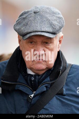 Hillsborough match Commander David Duckenfield, der Totschlag durch grobe Fahrlässigkeit von 95 Liverpool Unterstützer an der 1989 FA-Cup Halbfinale beschuldigt wird, in Preston Crown Court ankommen. Stockfoto